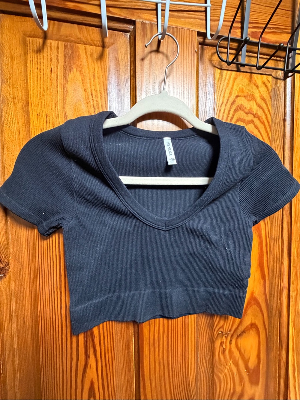 Zenana Outfitters Black Ribbed V-Neck Crop Tee